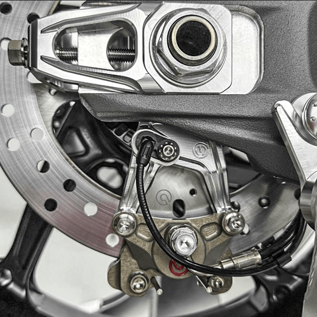 チェーンテンショナーキット、ブレーキキャリパーハルダーおよびBrembo P2-24 64mm X206001 Motocorse Ducati Panigale V4/S (2025) 