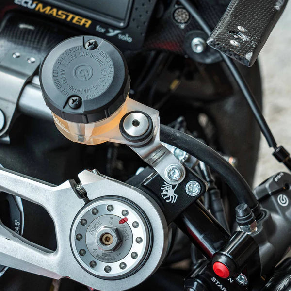 ブレーキ/クラッチの補助タンクホルダーキット WorldSSP Feel Racing Ducati Panigale V2 955 (20-24) FR.08.KIT 