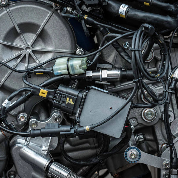 圧力センサー/ラムダセンサー固定具 WorldSSP Feel Racing Ducati Panigale V2 955 (20-24) FR.829.181 