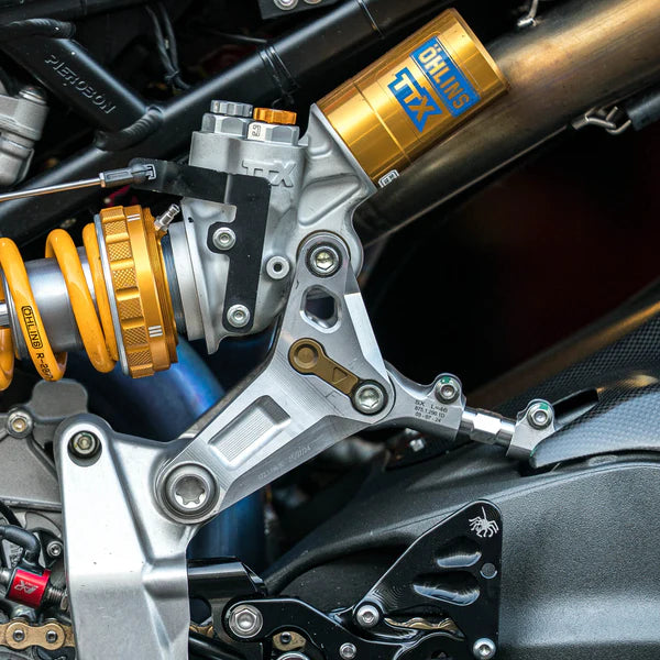 ウムレンクング + レンコップ・アインセッツキット WorldSSP フィールレーシング ドゥカティ パニガーレ V2 955 (20-24) 69925621A 