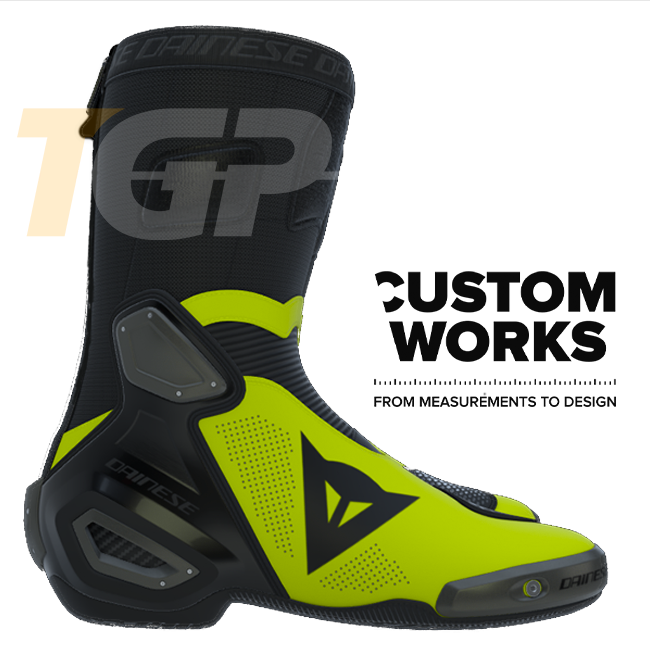 Dainese Axial 2 Air レーシング＆ストリート オートバイブーツ | メンズ | ブラック／フルーオイエロー | Custom Works 