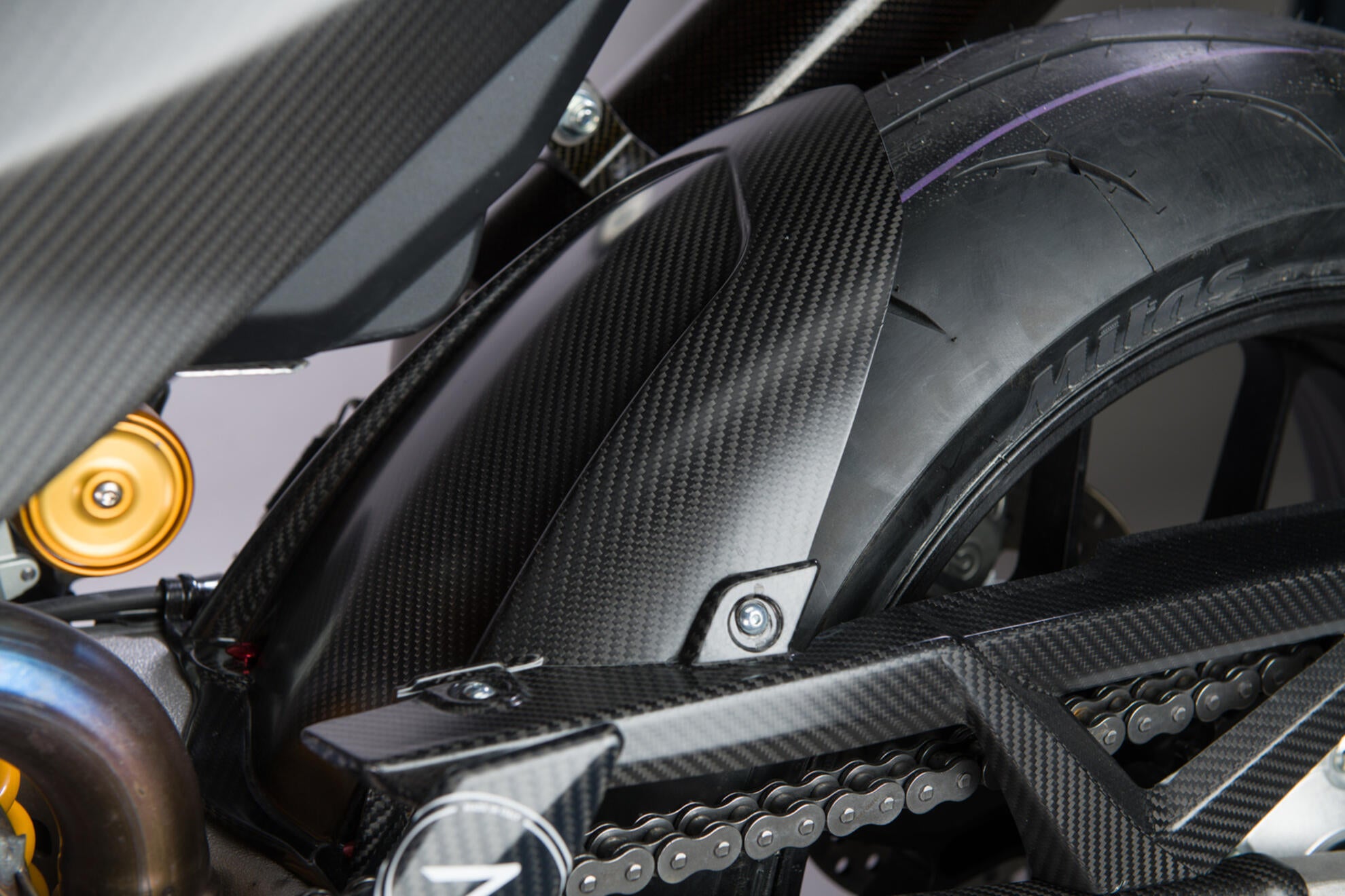 リアフェンダー カーボン LighTech Aprilia RSV4/RR/1100 Factory (21-25) CARA2020 