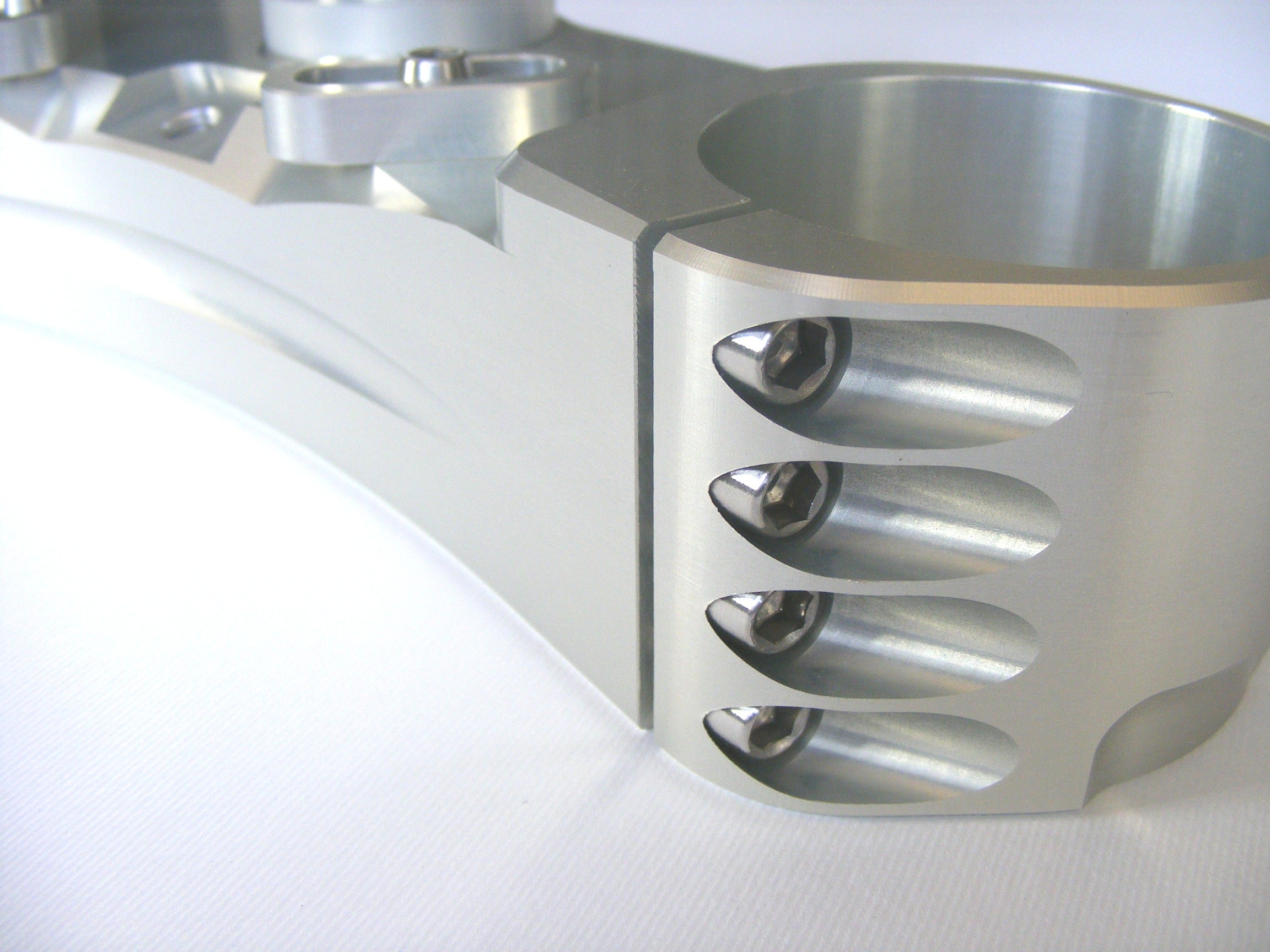 Ima Special Parts レーシングフォークブリッジ 調整可能なオフセット付き Ducati Panigale V4/S (2025) 