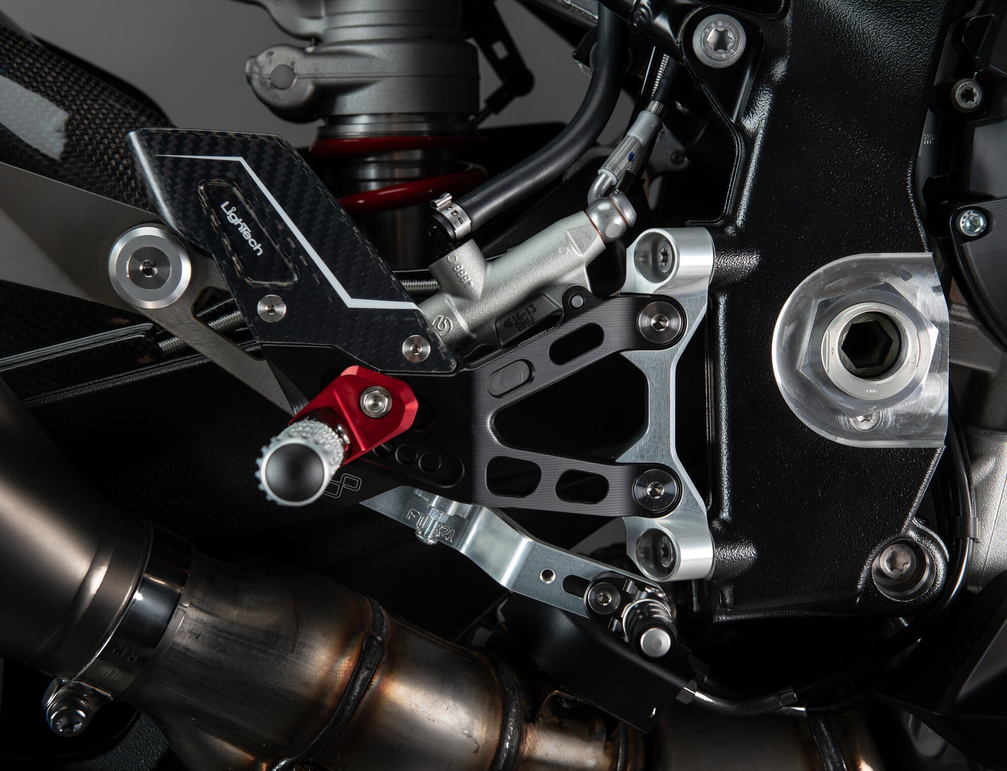 フロントブレーキシステム R LighTech BMW M1000RR K66 (21-25) FTRBM007R 