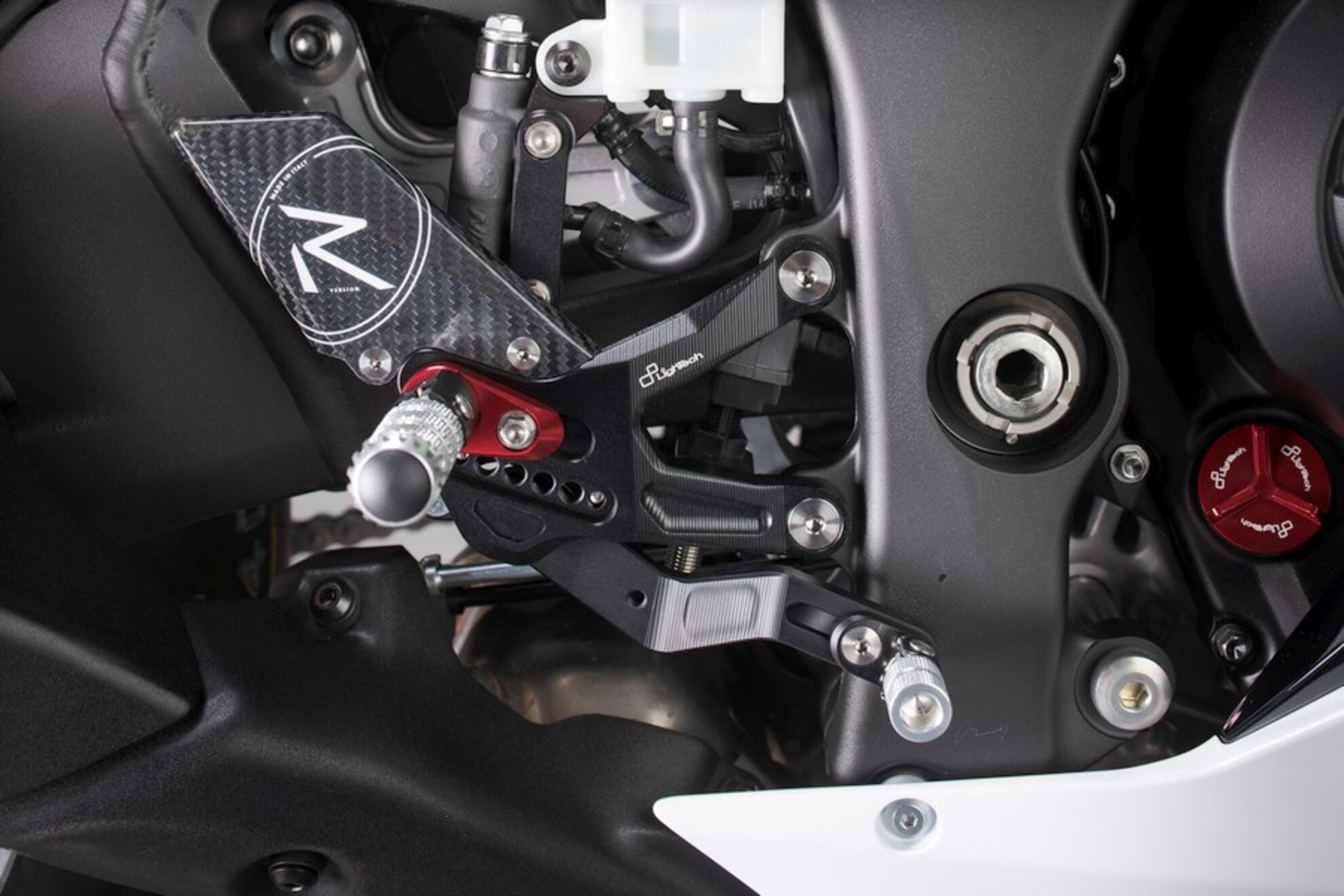 フロントブレーキシステム R LighTech Kawasaki ZX-10 R/RR (21-25) FTRKA011R 