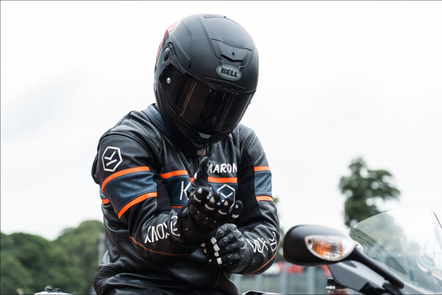 Knox Oulton MK2 スポーツレザーグローブ | メンズ | ブラック/ホワイト | 1011352160050 