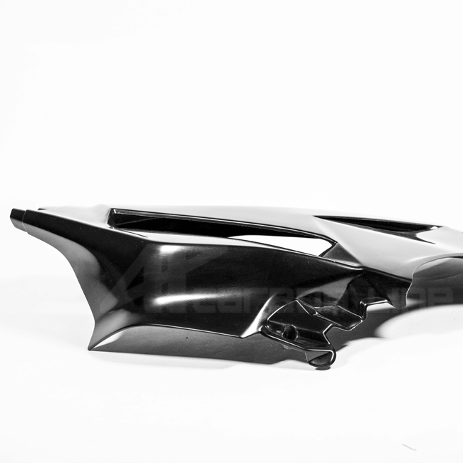 右サイドパネル Lavatex AP カーボンライン Ducati Panigale V4/S (2025) 