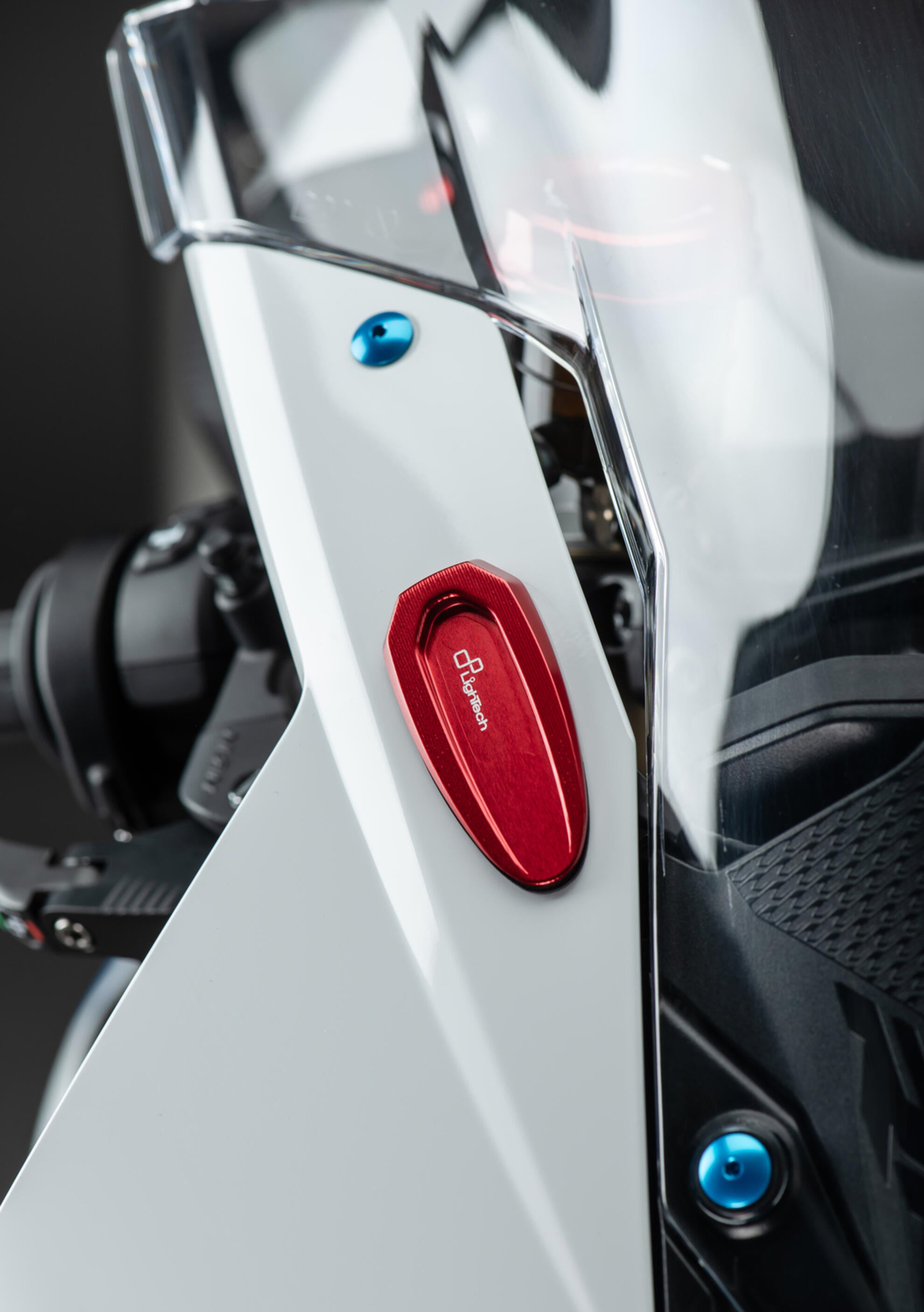 LighTech ミラーカバー BMW S1000RR K67 (19-25) SPE122 