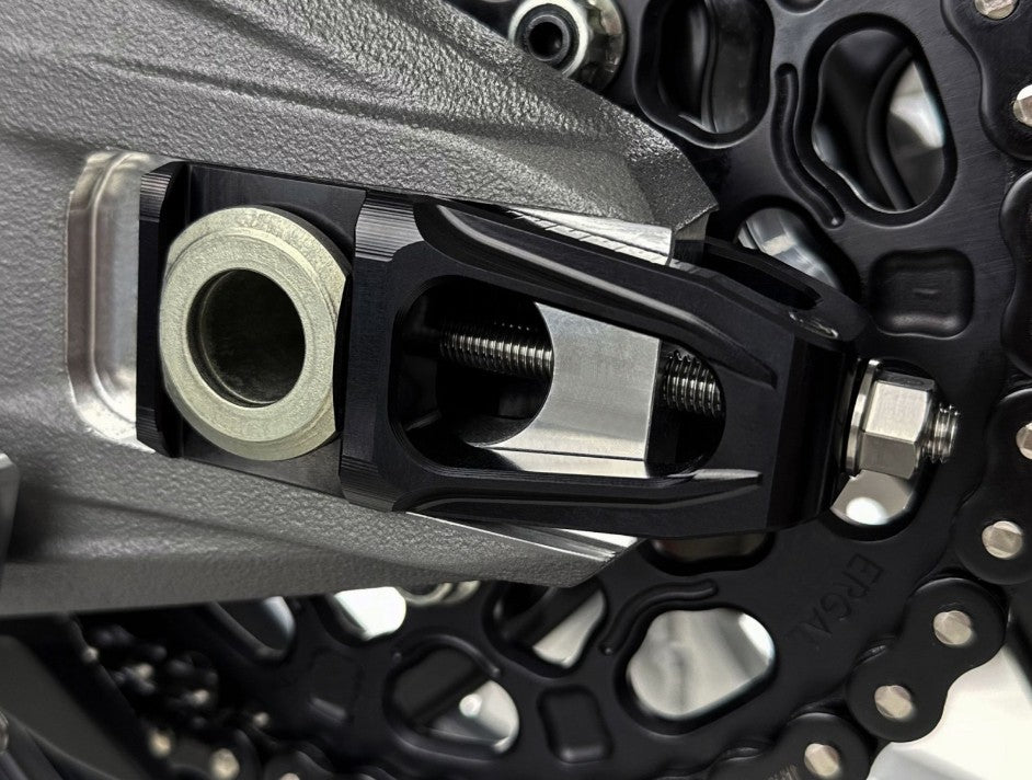 チェーンテンショナーキット、ブレーキキャリパーハルダー、およびBrembo P2-30 69.5 mm XA6H530 Motocorse Ducati Panigale V4/S (2025) 