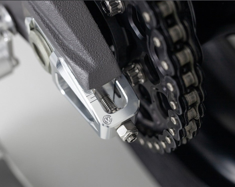 チェーンテンショナーキット、ブレーキキャリパーハルダー、およびBrembo P2-30 69.5 mm XA6H530 Motocorse Ducati Panigale V4/S (2025) 