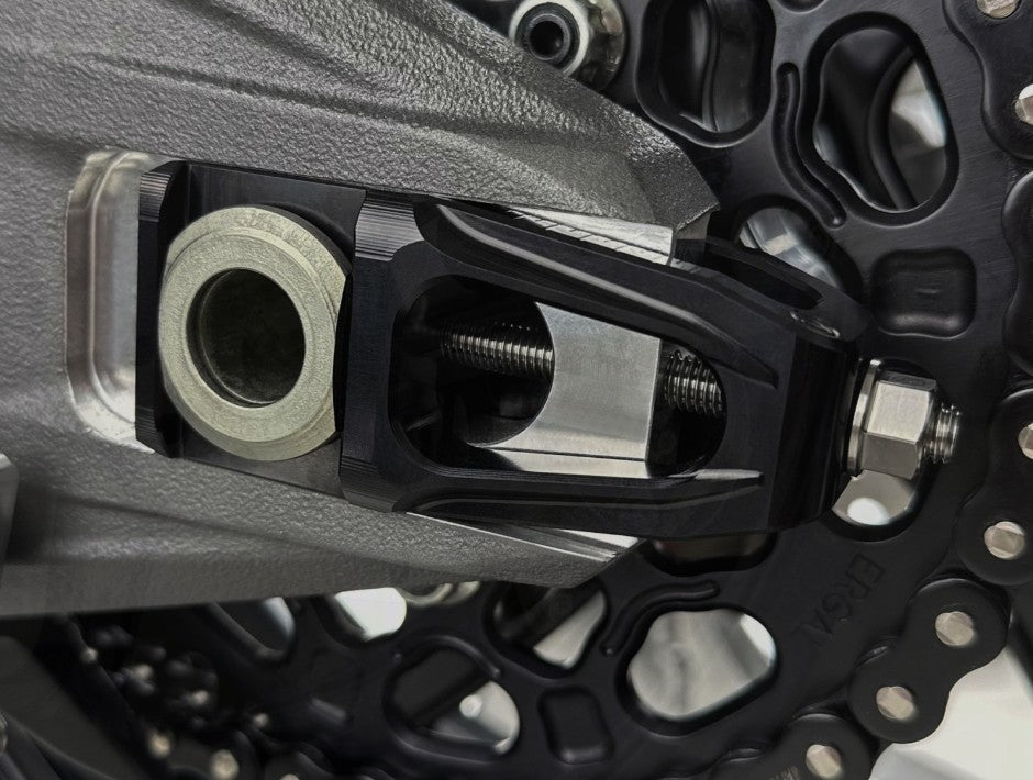 チェーンテンショナーキット、ブレーキキャリパーハルダーおよびBrembo P2-24 64mm X206001 Motocorse Ducati Panigale V4/S (2025) 