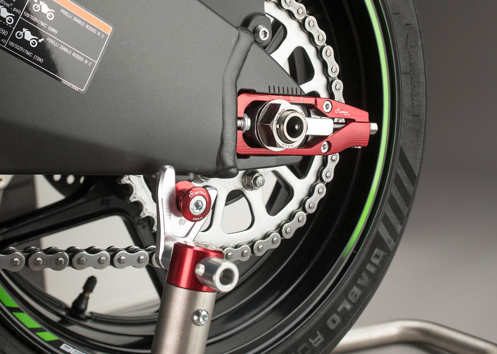 LighTech チェーンテンショナー Kawasaki ZX-6R / 636 / RR (09–25