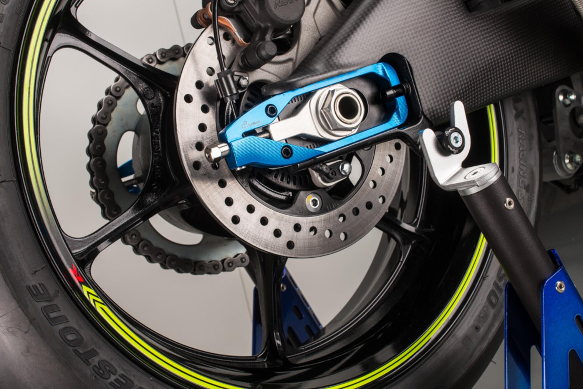 LighTechチェーンテンショナー Suzuki GSX-R 1000 (17-23) TESU008 