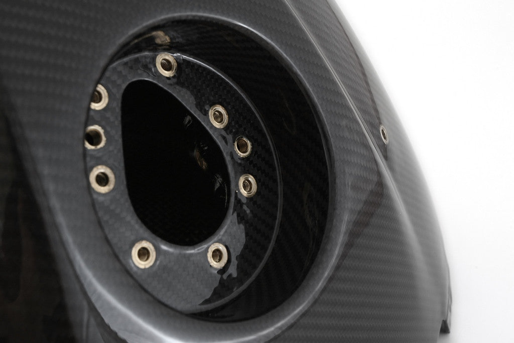 フルシックス カーボン燃料タンク BMW S1000RR K67 (19-25) 