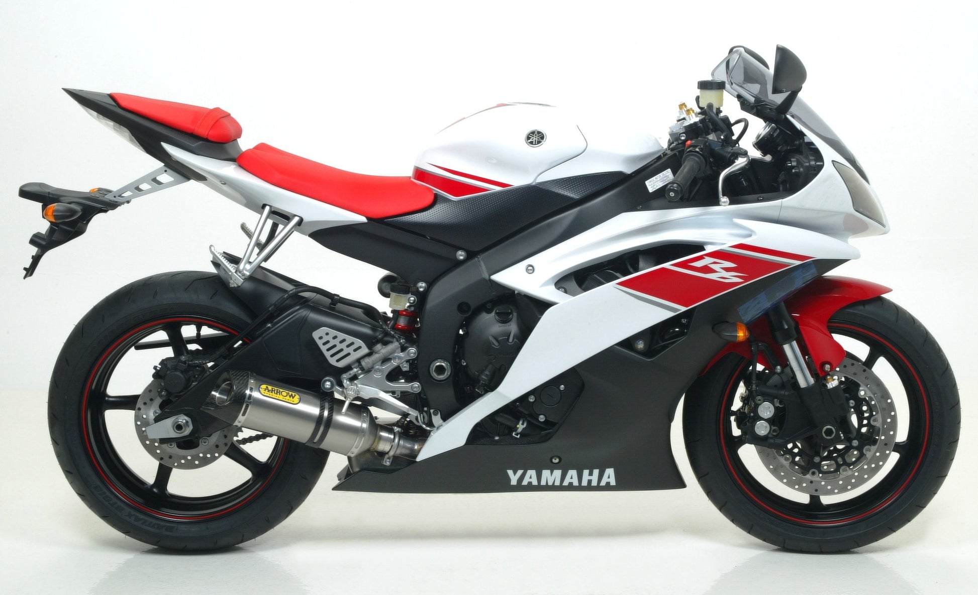 2869_Yamaha YZF 600 R6 08 スリップオン PK 1.jpg
