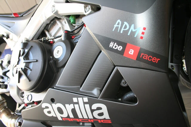 インナーパーツ バグスポイラー カーボン フルシックス アプリリア RSV4/1100 ファクトリー/R/RR/RF (09-20) 