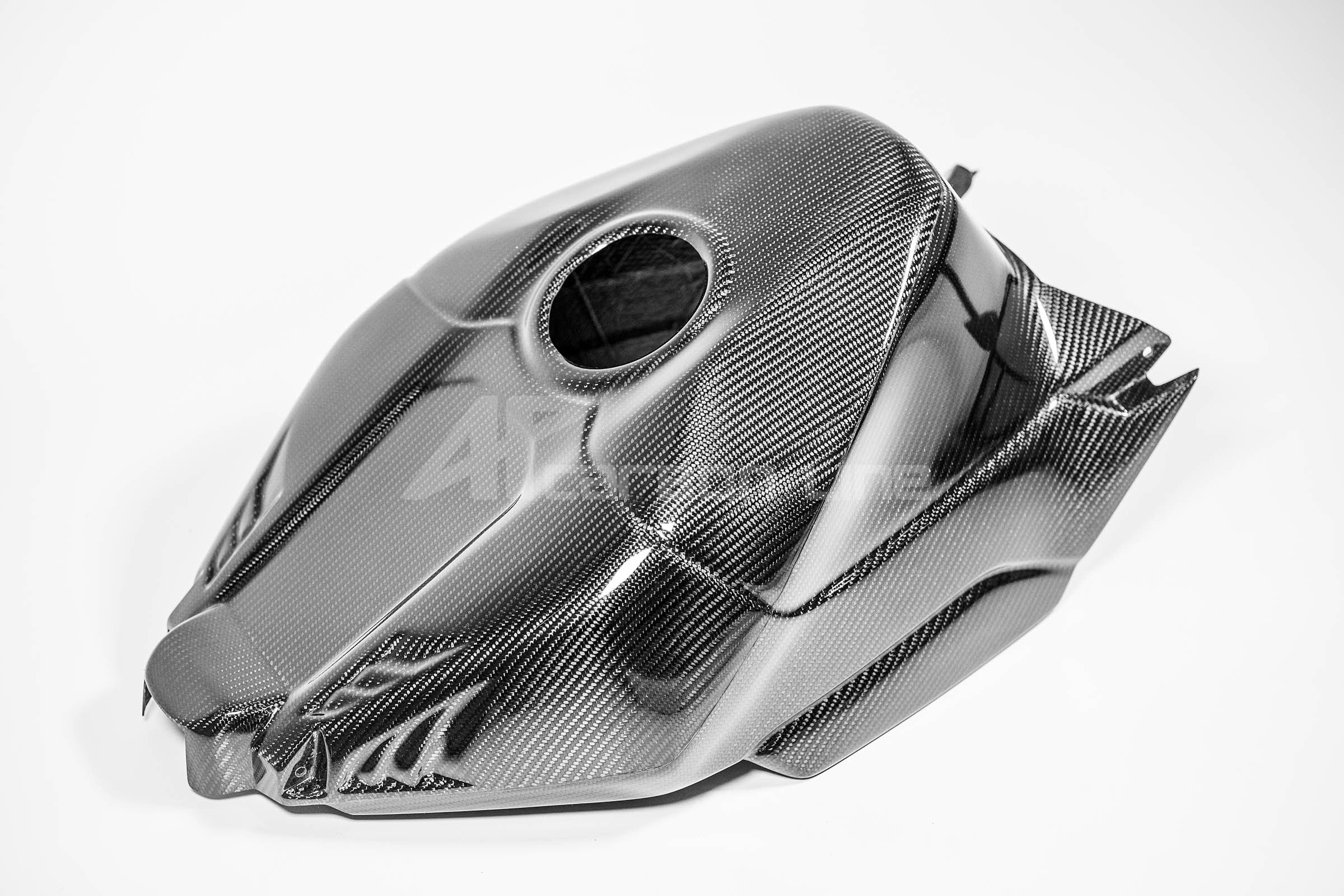 SBKタンクカバー 200g APカーボンライン ホンダ CBR 1000 RR-R SC82 (20-23) 