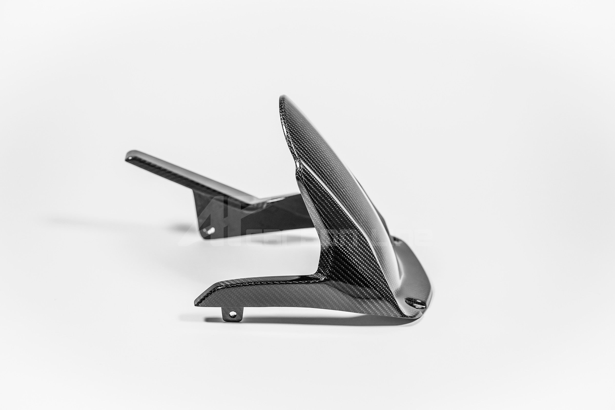 ホンダ CBR 1000 RR-R SC82 (20-25) 用 200g AP カーボンライン リアフェンダー 