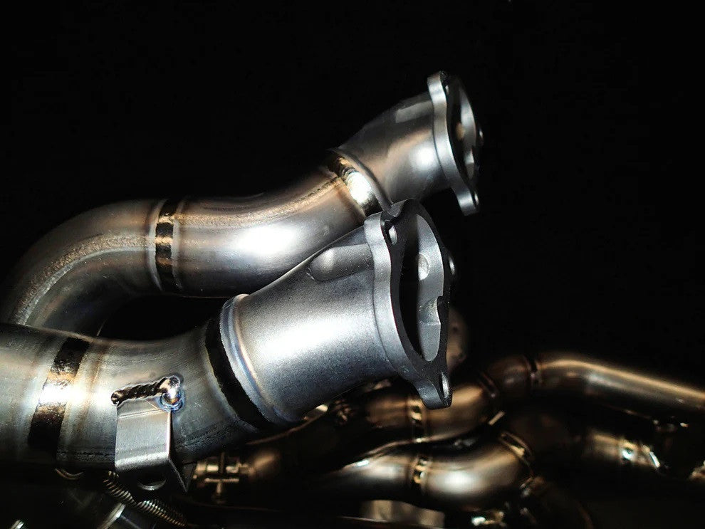 Ducati_Panigale_V4_Rear_Titanium_Flange_Plates_503cef3b-bdaf-494e-b87c-722bbcd24e31.jpg