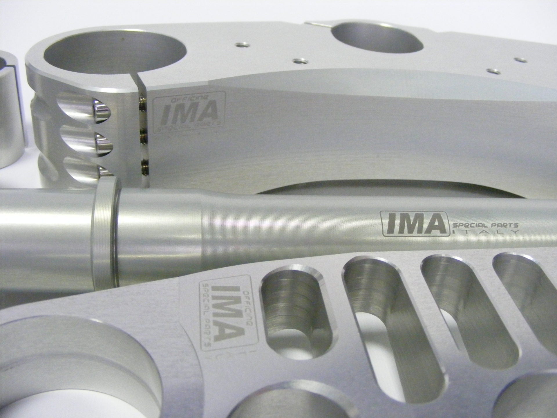 IMA Special Parts レーシング用アッパーリンク/フロントフォーク用