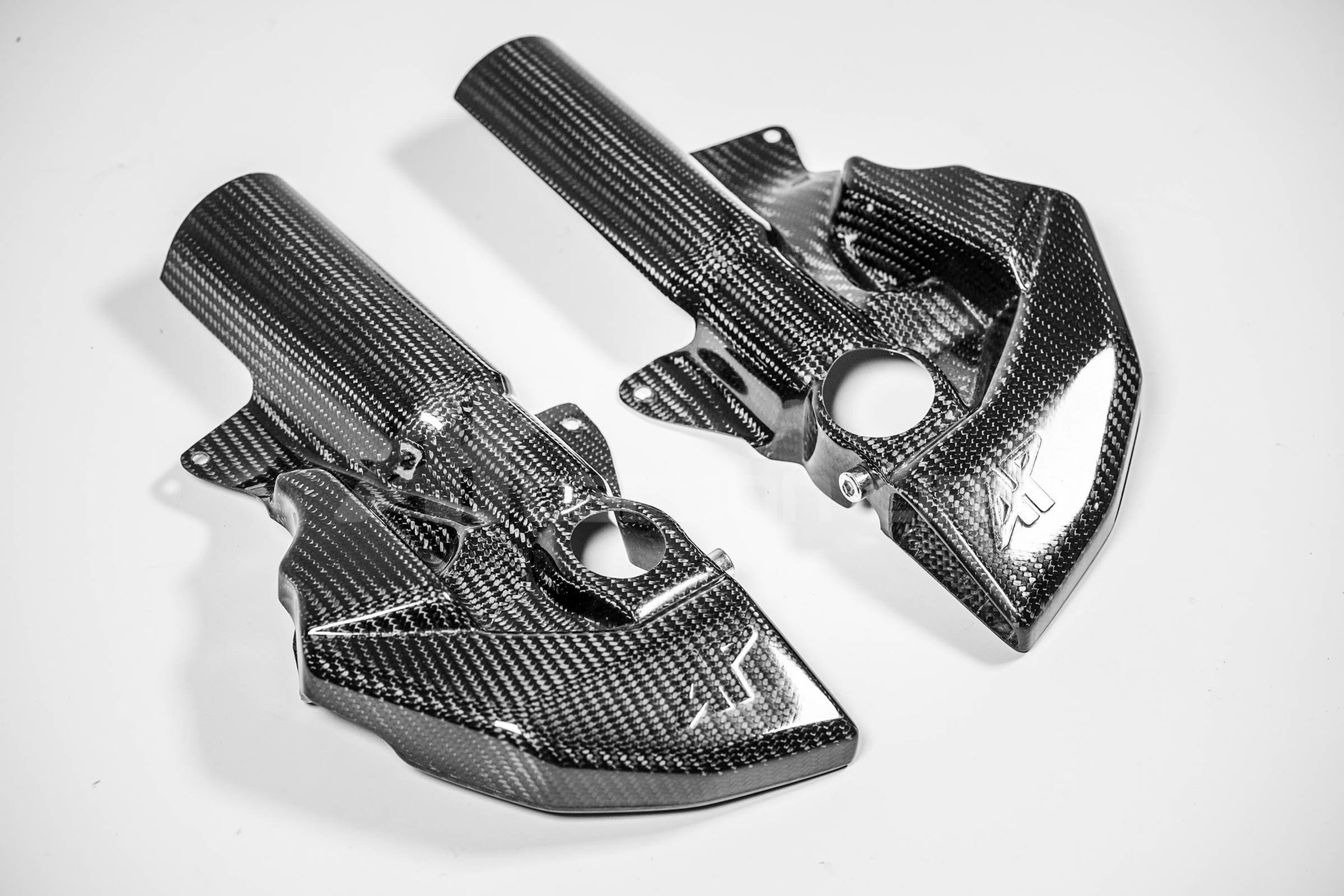 ブレーキキャリパークーリング 200g APカーボンライン ヤマハ YZF-R1 RN65 (20-25) 