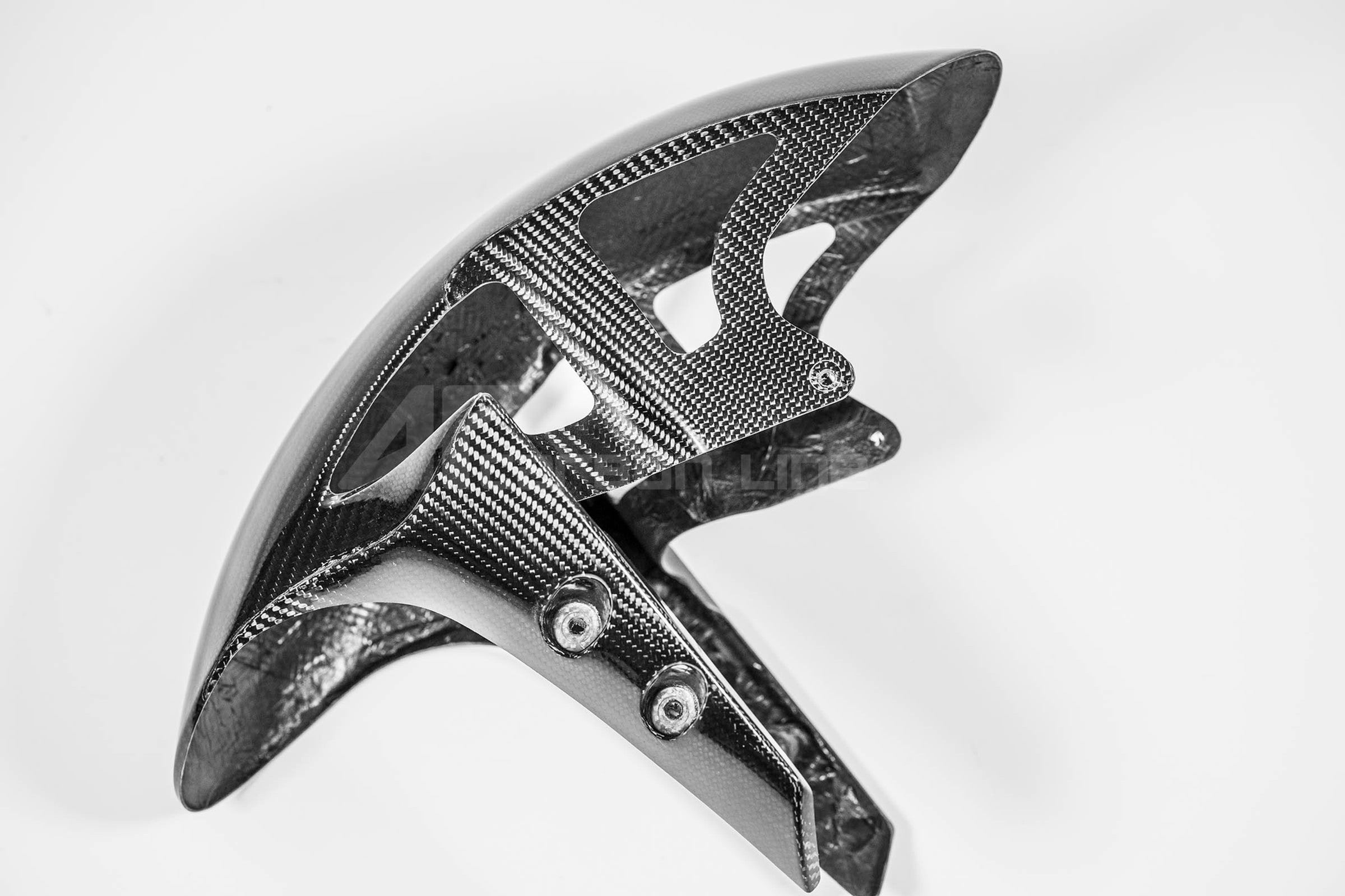 フロントフェンダー 200g APカーボンライン ヤマハ YZF-R1/M RN32、RN49およびRN65 (15-25) 