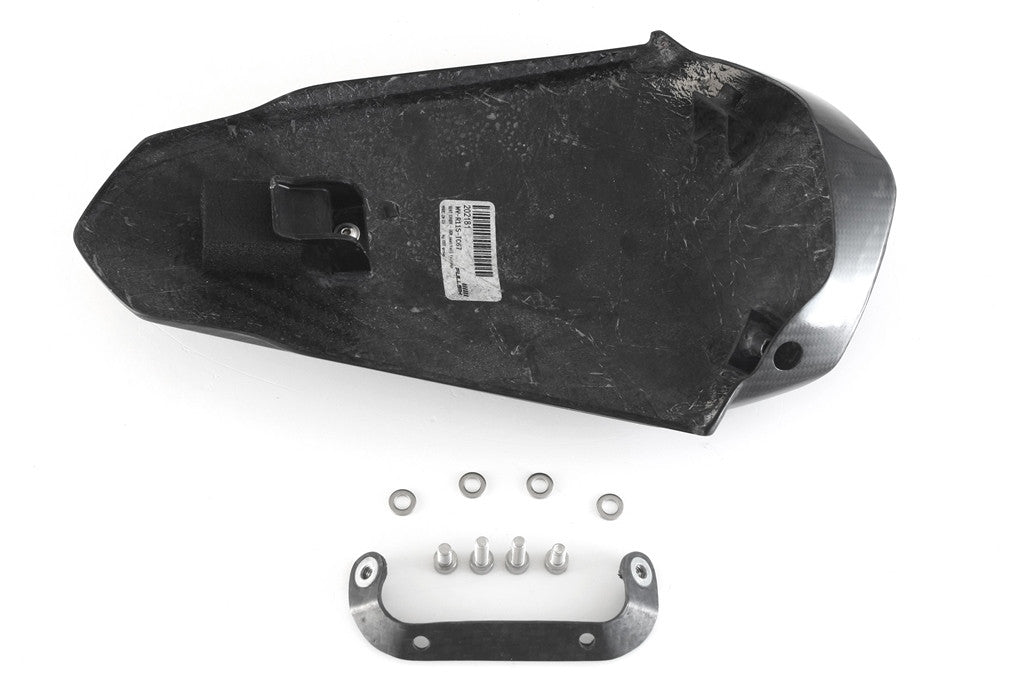 カーボン製のパッセンジャーカバー Fullsix Yamaha YZF-R1/M RN32、RN49 & RN65 (15-25) 