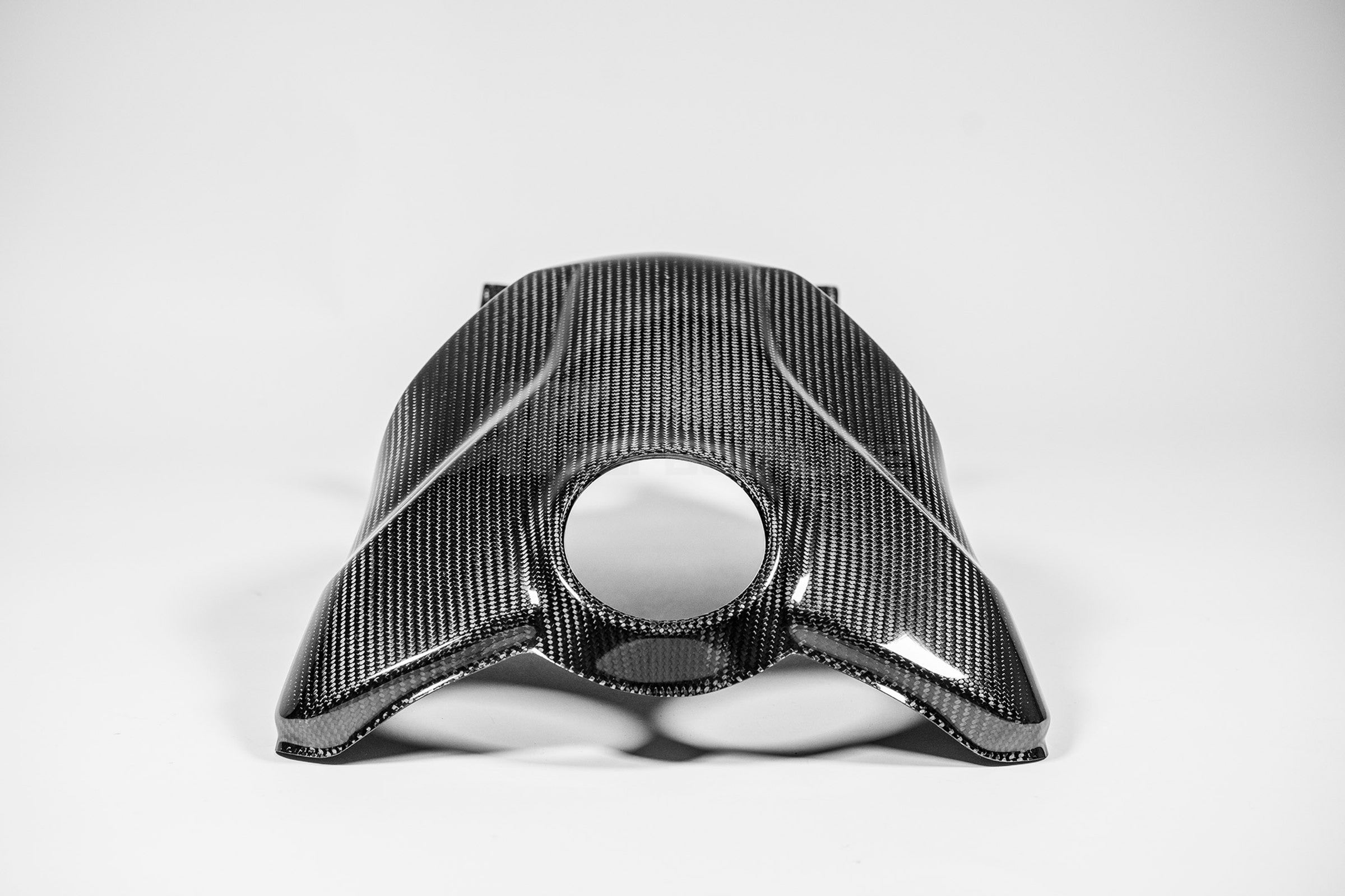 タンクカバー SBK 200g AP カーボンライン ドゥカティ パニガーレ V4/S/R (22-24) 