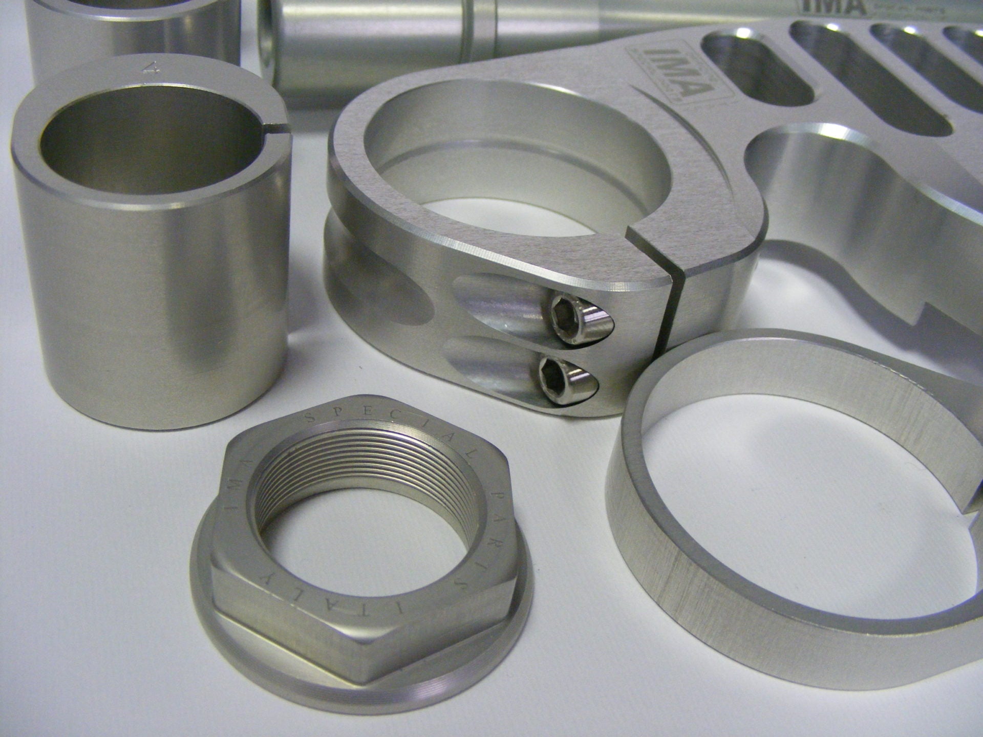 イマ スペシャルパーツ レーシング フォーク ブリッジ スズキ GSX-R 1000 (09-12) 