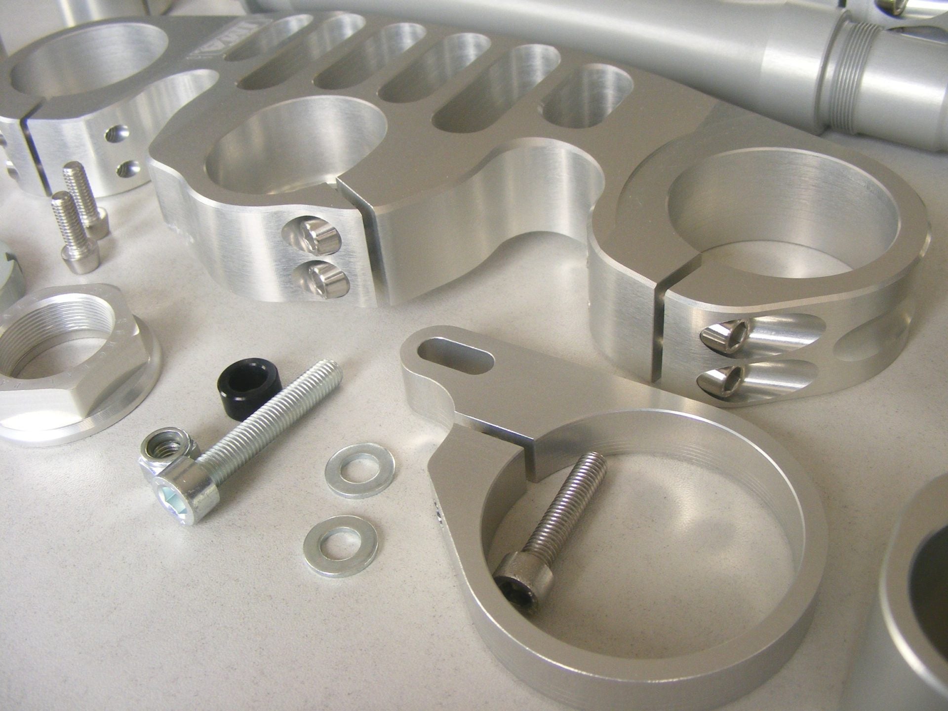 イマ スペシャルパーツ レーシング フォークブリッジ ホンダ CBR 1000 RR-R SP SC82 (20-25) 