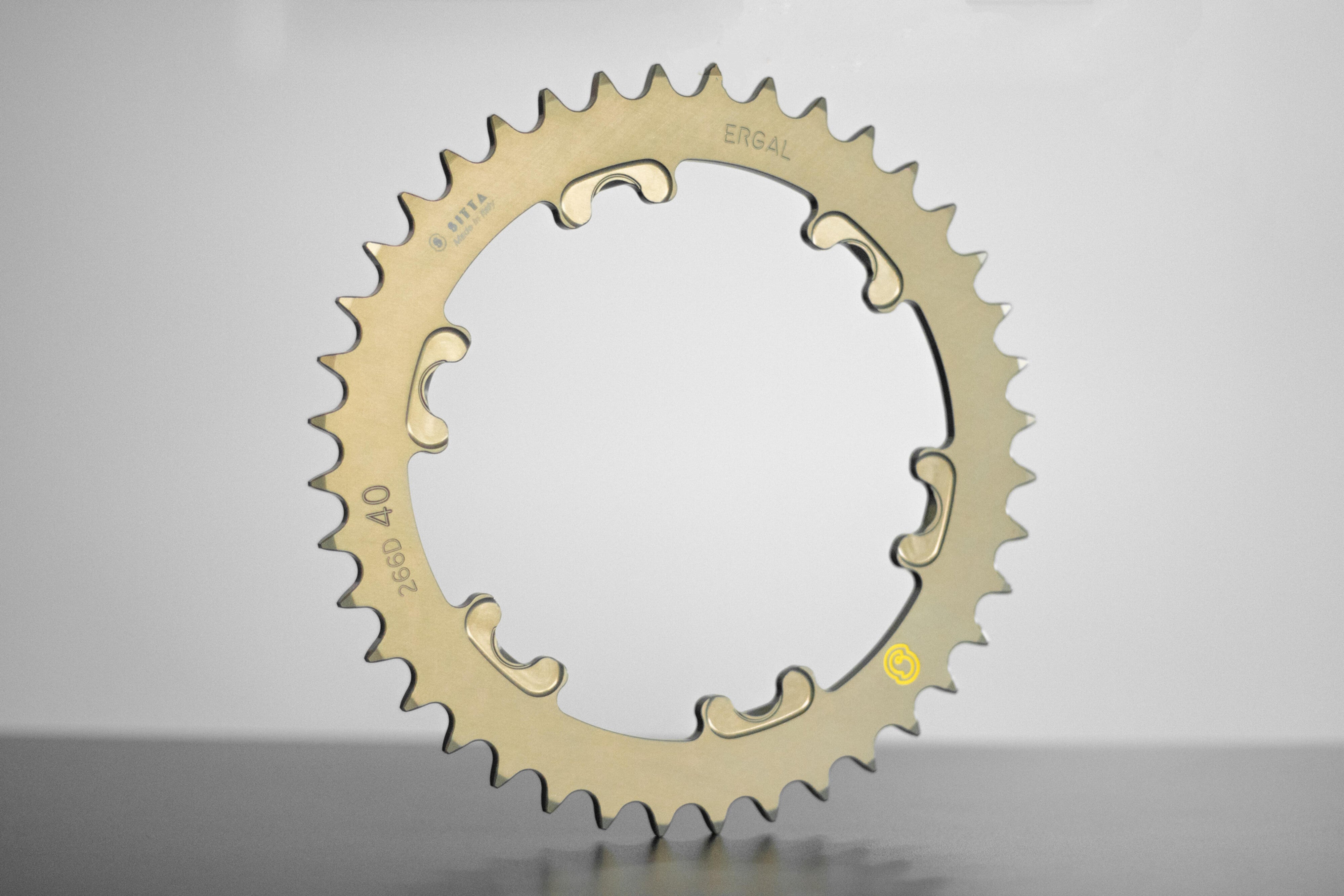 Sittaアルミニウムチェーンホイール266Dクイックフィットリアスプロケットハブ – 37-46歯、520/525ピッチ 