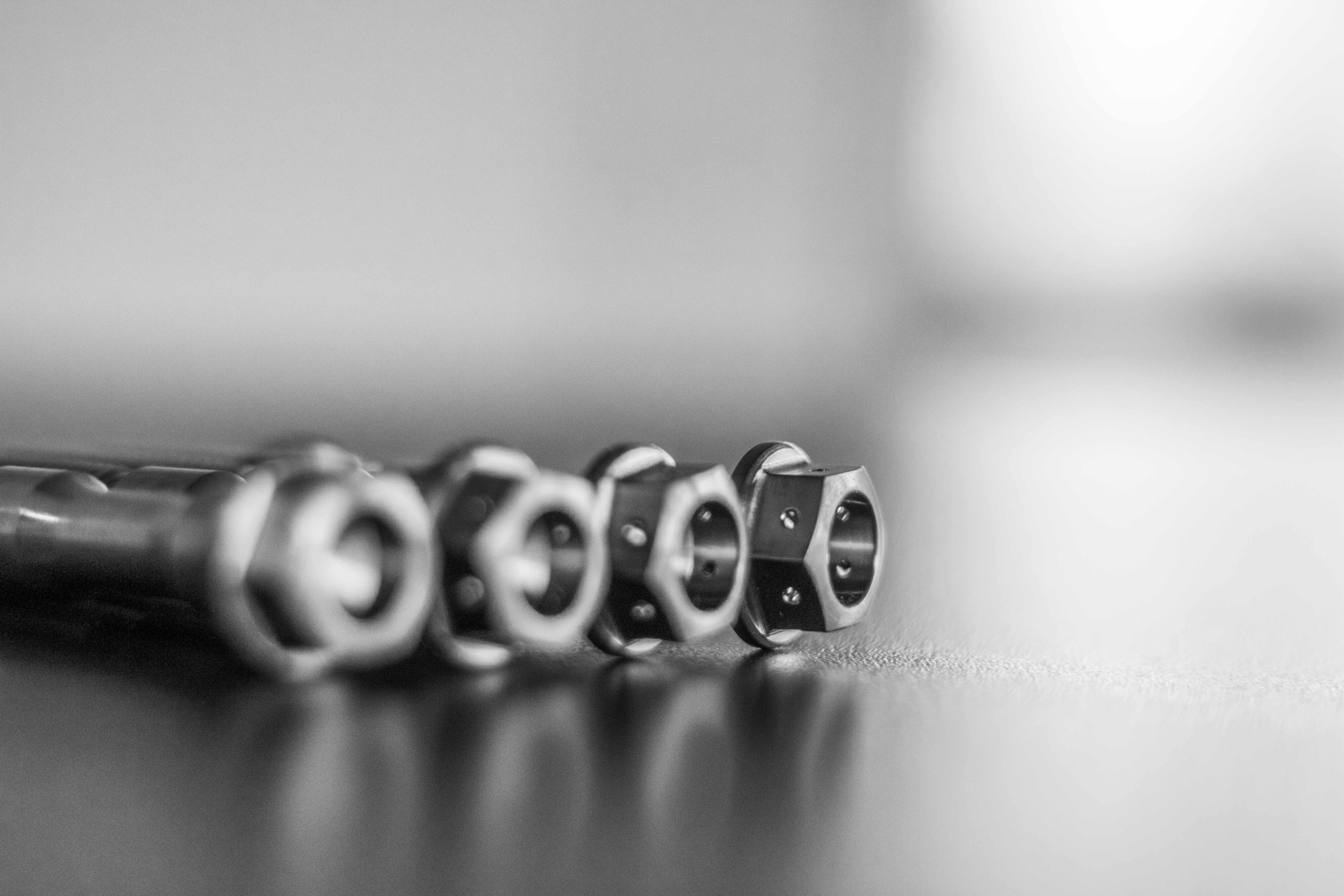 デュカティ パニガーレ 899 (13-16) TGP 用 タイタンスクリュー キット ブレーキキャリパー 