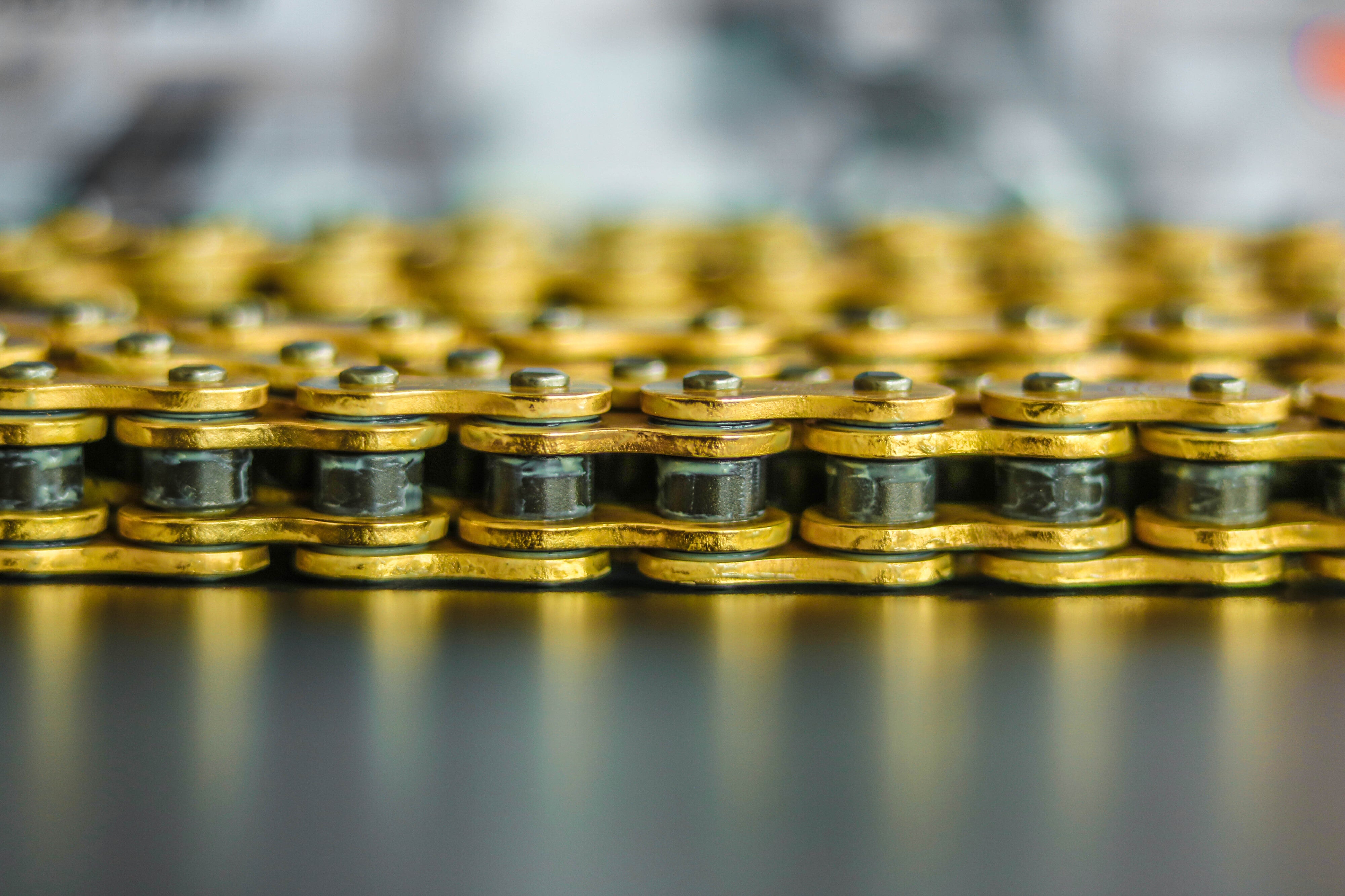 D.I.D 520ZVM-X Xリングチェーン 520 G&Gオープン、リベットリンク付き - 100から132リンク 