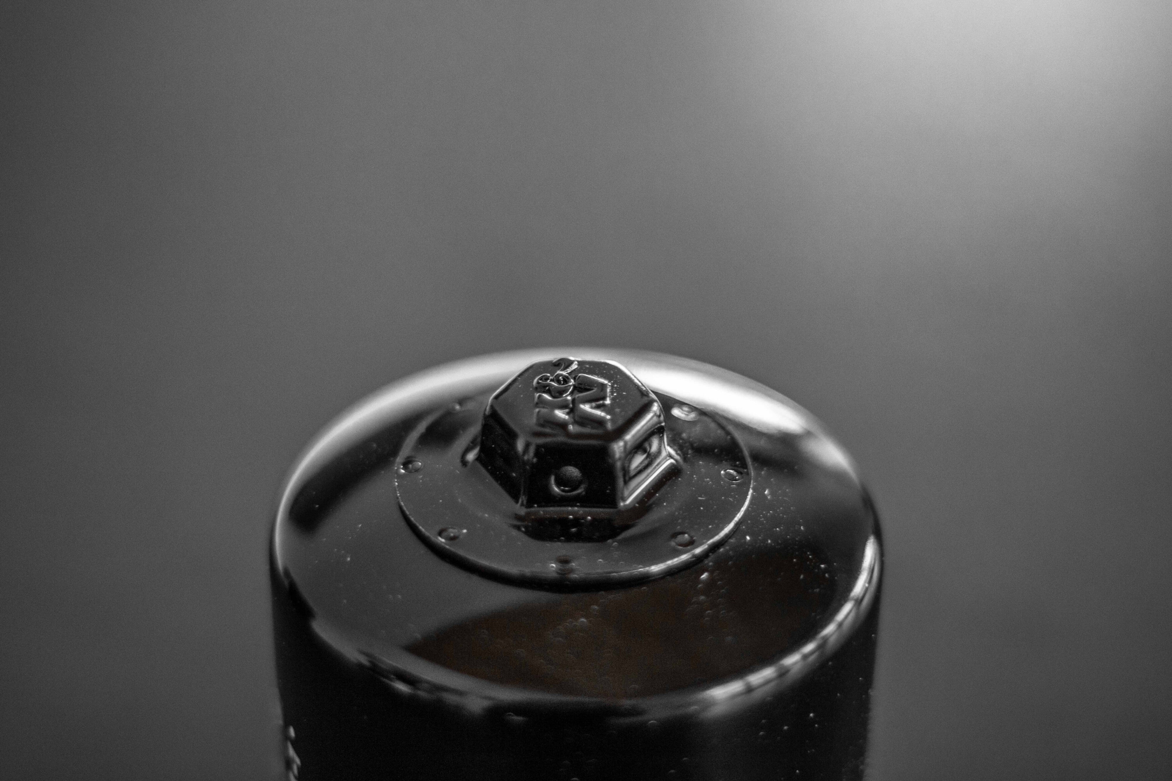 K&Nレーシングオイルフィルター Kawasaki ZX-6R/636/RR (07-25) KN-303 