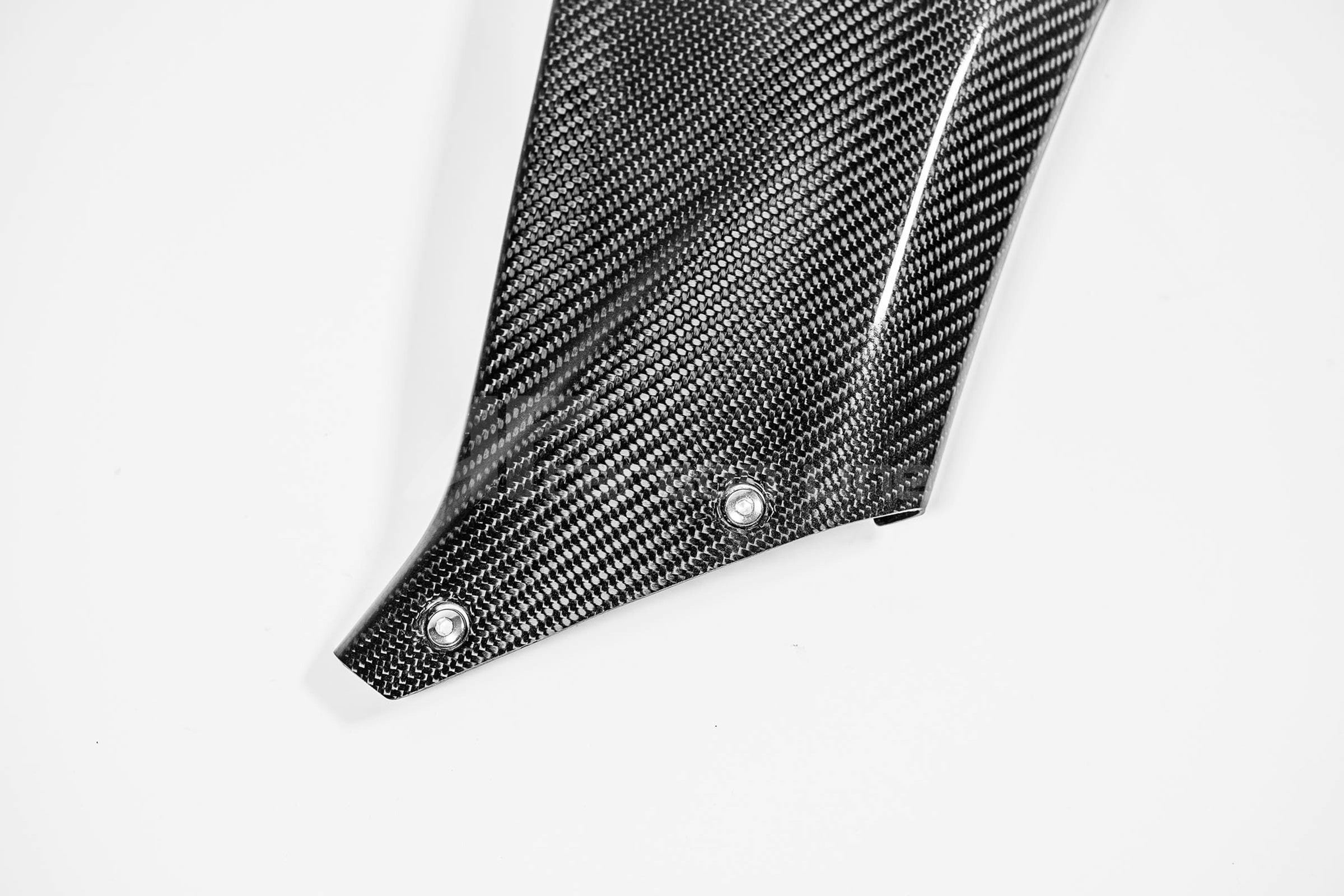 右側カバー 200g APカーボンライン Yamaha YZF-R1/M RN65 (20-25) 