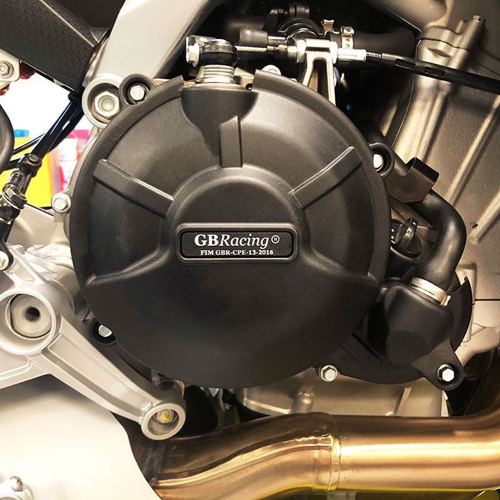 GBRacing製のクラッチプロテクター保護カバー Aprilia RS 660 (20-25) 