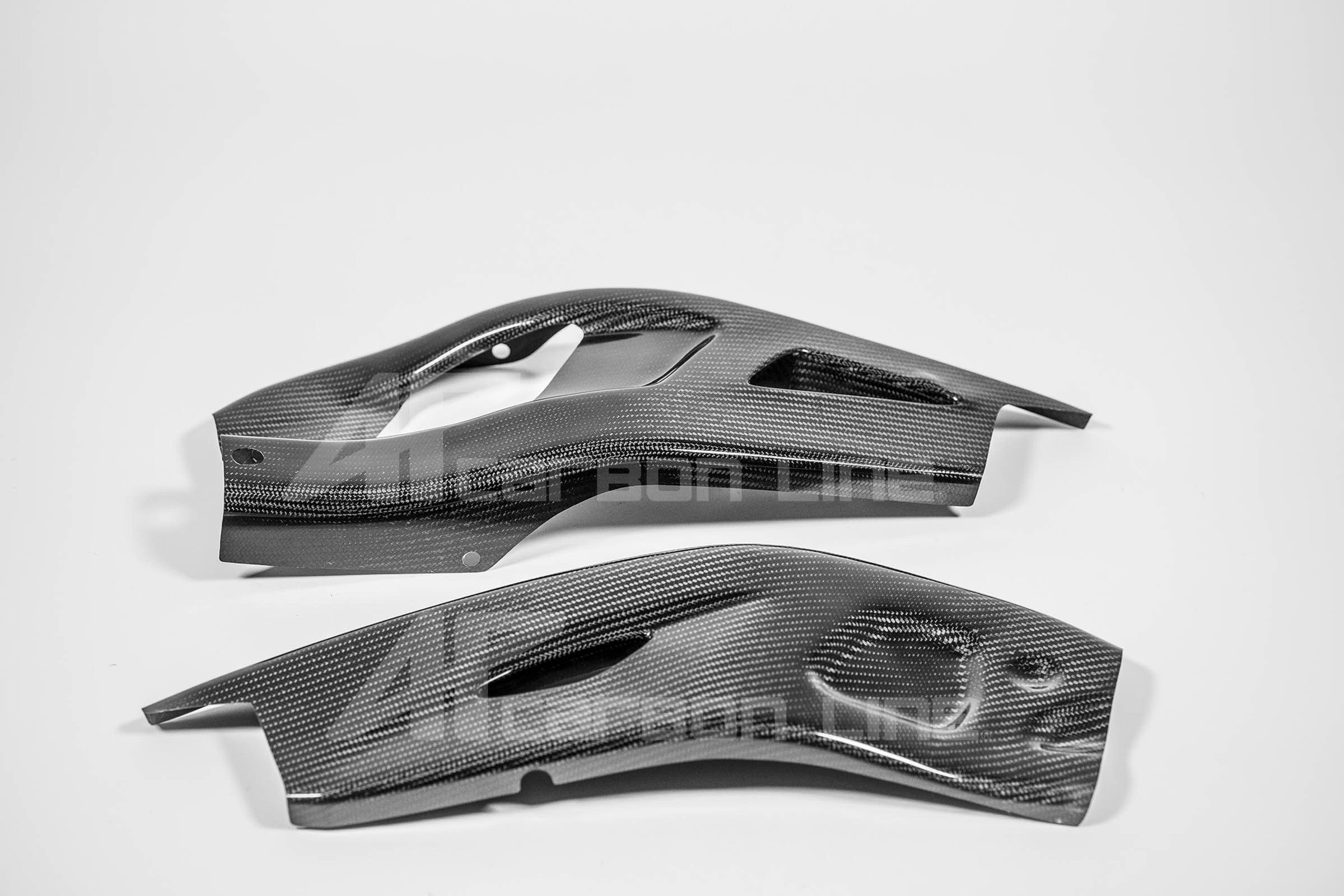 スイングアームカバー 200g APカーボンライン ホンダ CBR 1000 RR-R SC82 (20-25) 