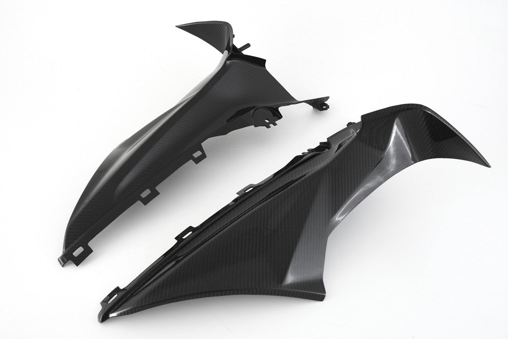 サイドパネル上部 カーボン Fullsix BMW S1000RR K67 (19-24) 