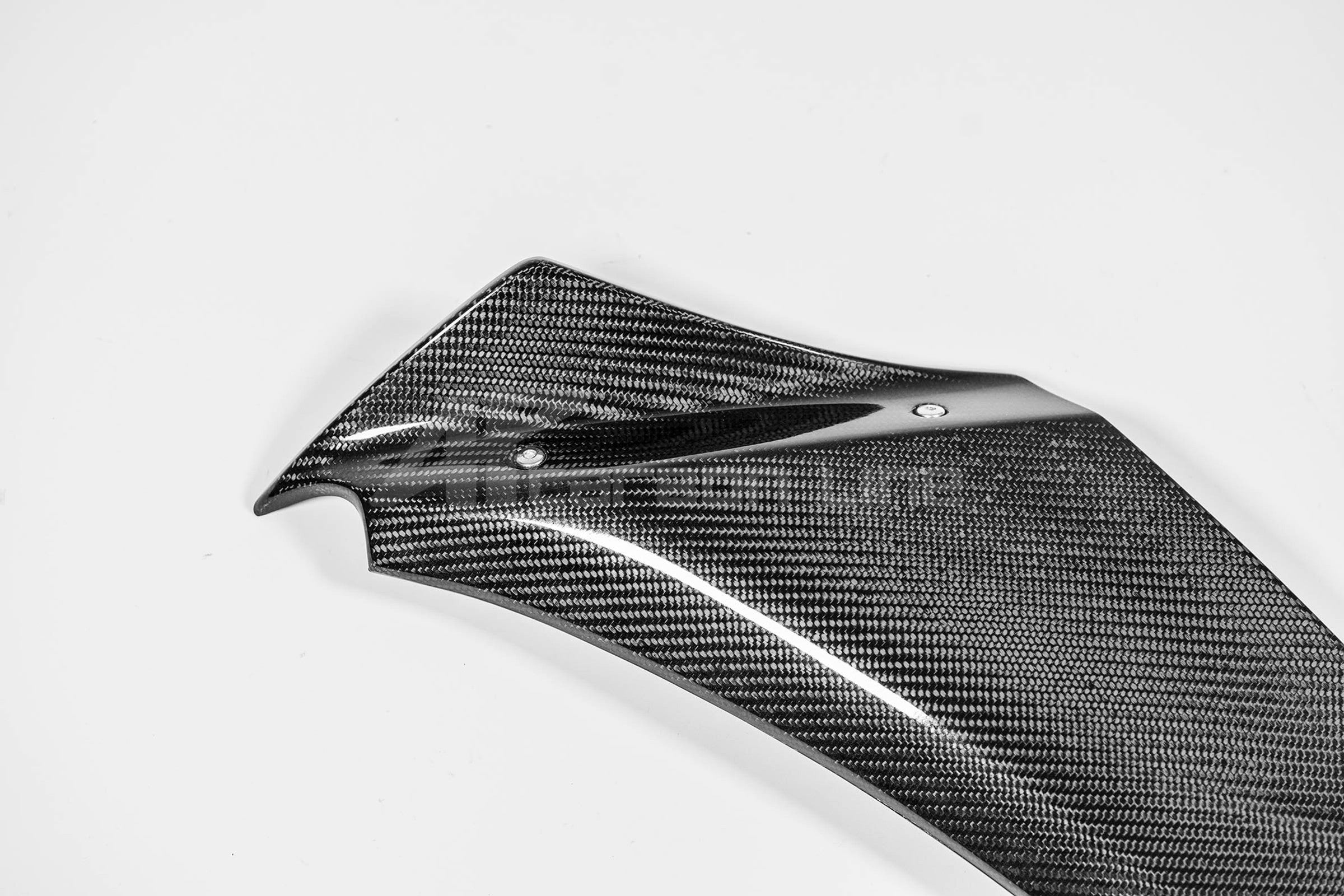 サイドパネルカバー左 200g APカーボンライン ヤマハ YZF-R1/M RN65 (20-25) 