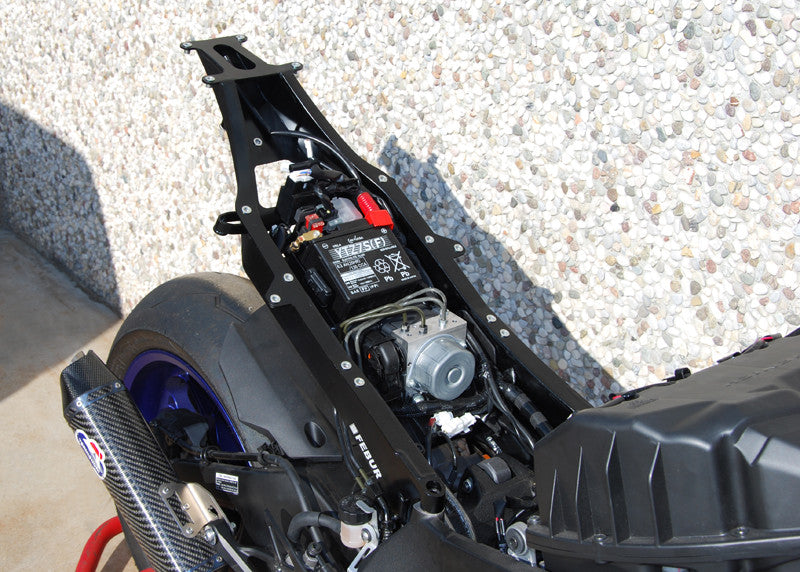 ヤマハ YZF-R1/M RN32、RN49 & RN65 (15-25) 用 後部アルミニウムリアフレーム Febur FE1361 