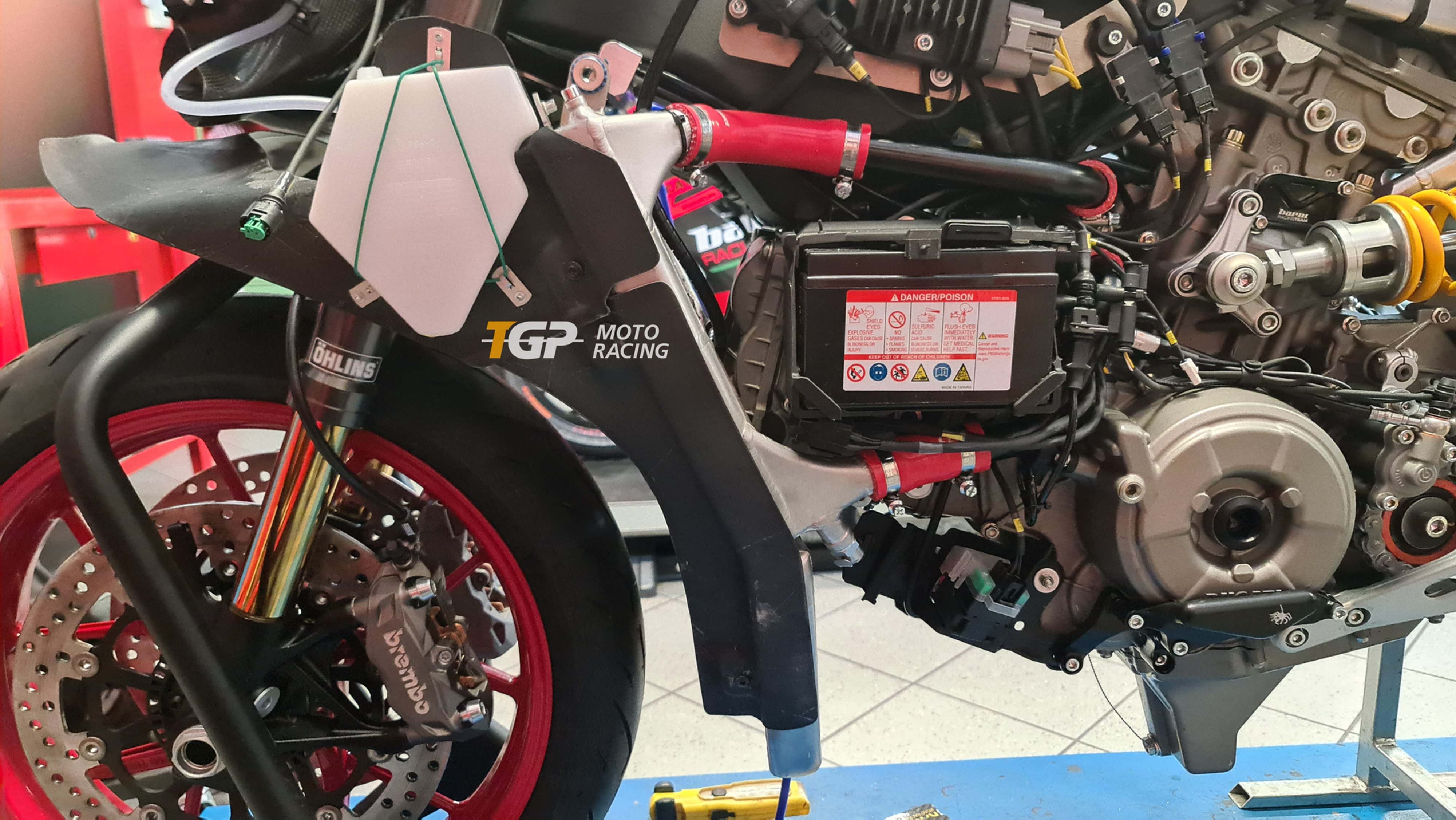 レーシングウォーター + オイルクーラー Febur Ducati Panigale V2 955 (20-24) FE1598 