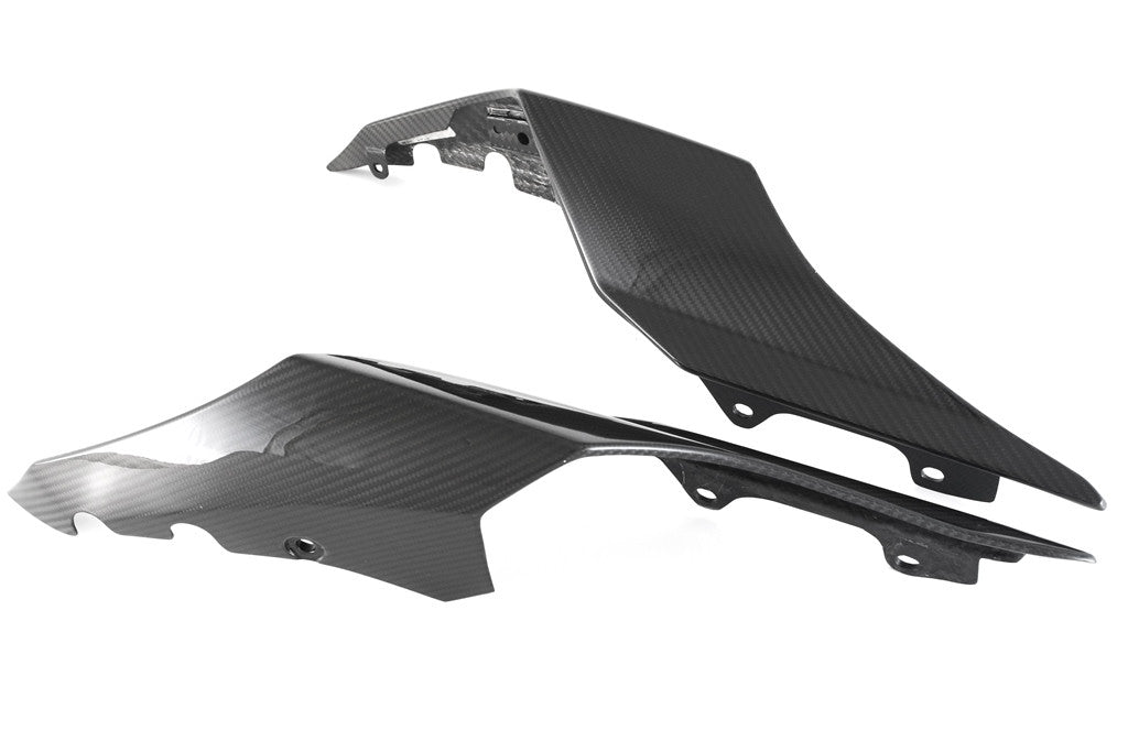 フルシックスカーボンリアカウル ヤマハ YZF-R1/M RN32, RN49 & RN65 (15-25) 